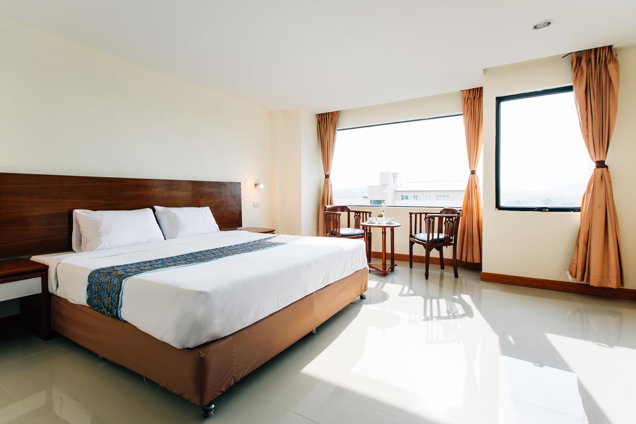Sinkiat Thani Hotel Сатун Екстер'єр фото