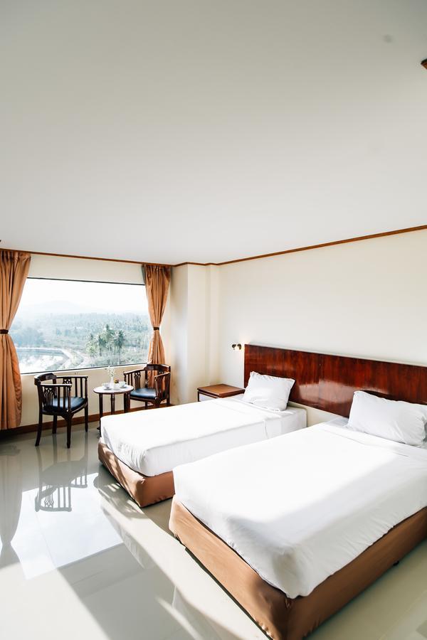 Sinkiat Thani Hotel Сатун Екстер'єр фото